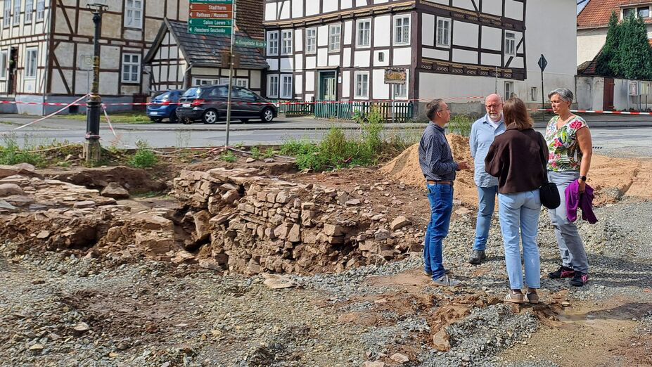 800 Jahre alter Keller - Ein neues Puzzlestück für die Klostergeschichte Helmarshausens?