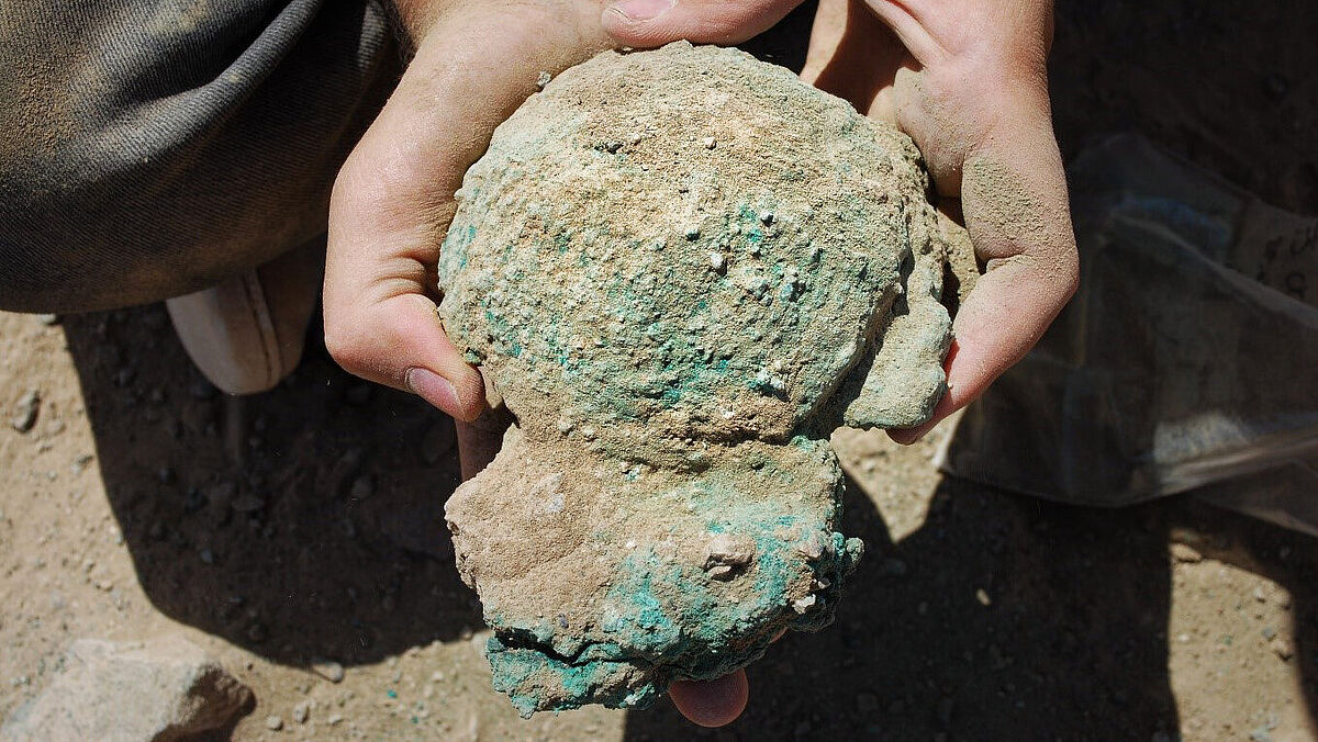 Une trouvaille rare : une équipe de l’Université Goethe découvre des barres de cuivre vieilles de 4 300 ans à Oman