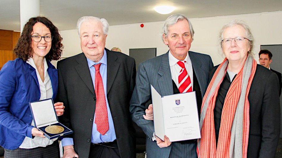 GoethePlakette für Prof. OttoHerrman Frey Nachricht Archäologie